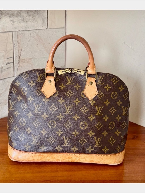 Louis Vuitton Handbags - 🤍ELEGANT🤍LOUIS VUITTON ALMA PM HANDBAG